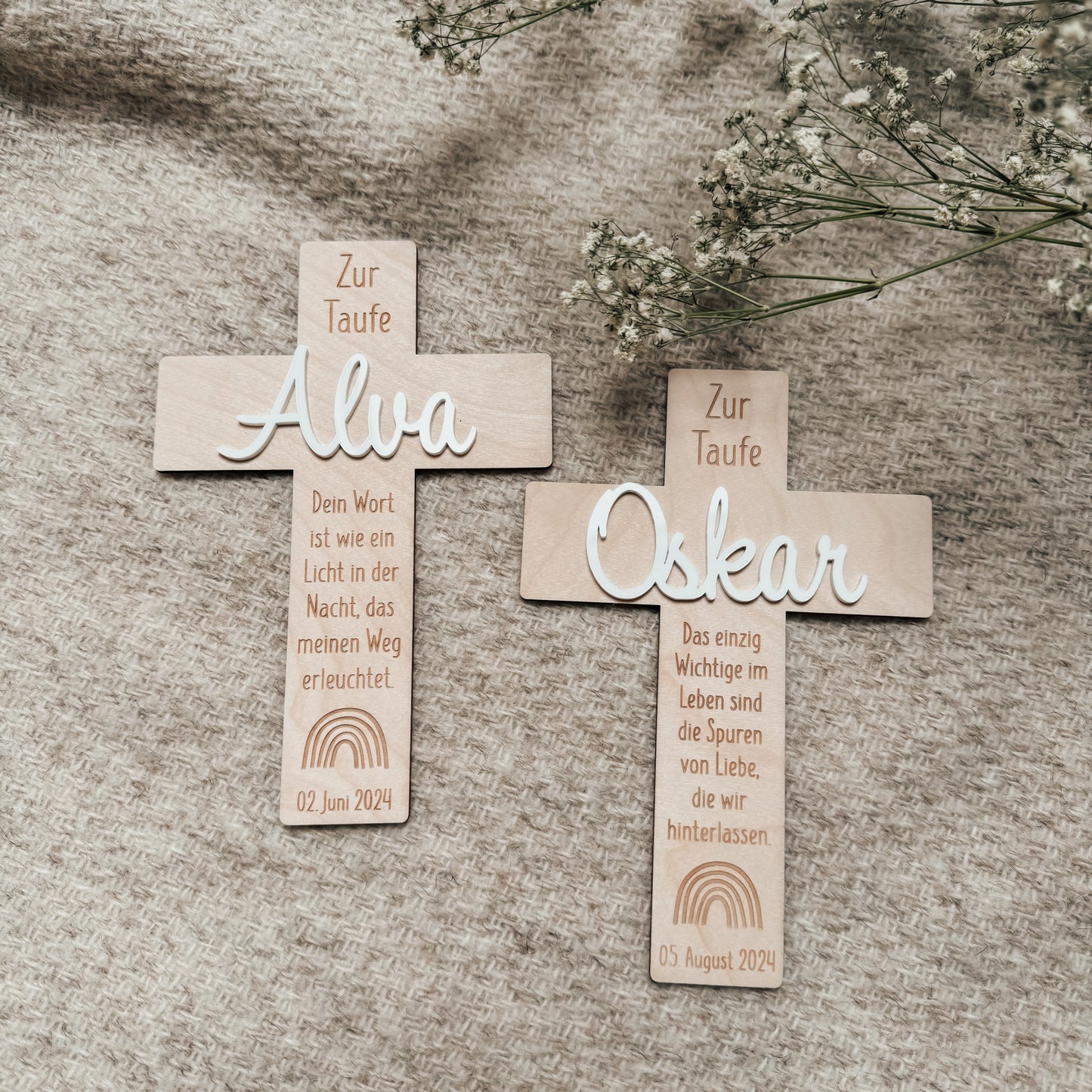 Personalisiertes Kreuz zur Taufe mit Name und Taufspruch aus Holz – Auch als Geschenk zur Kommunion und Konfirmation – Glückwünsche zur Taufe für das Enkelkind