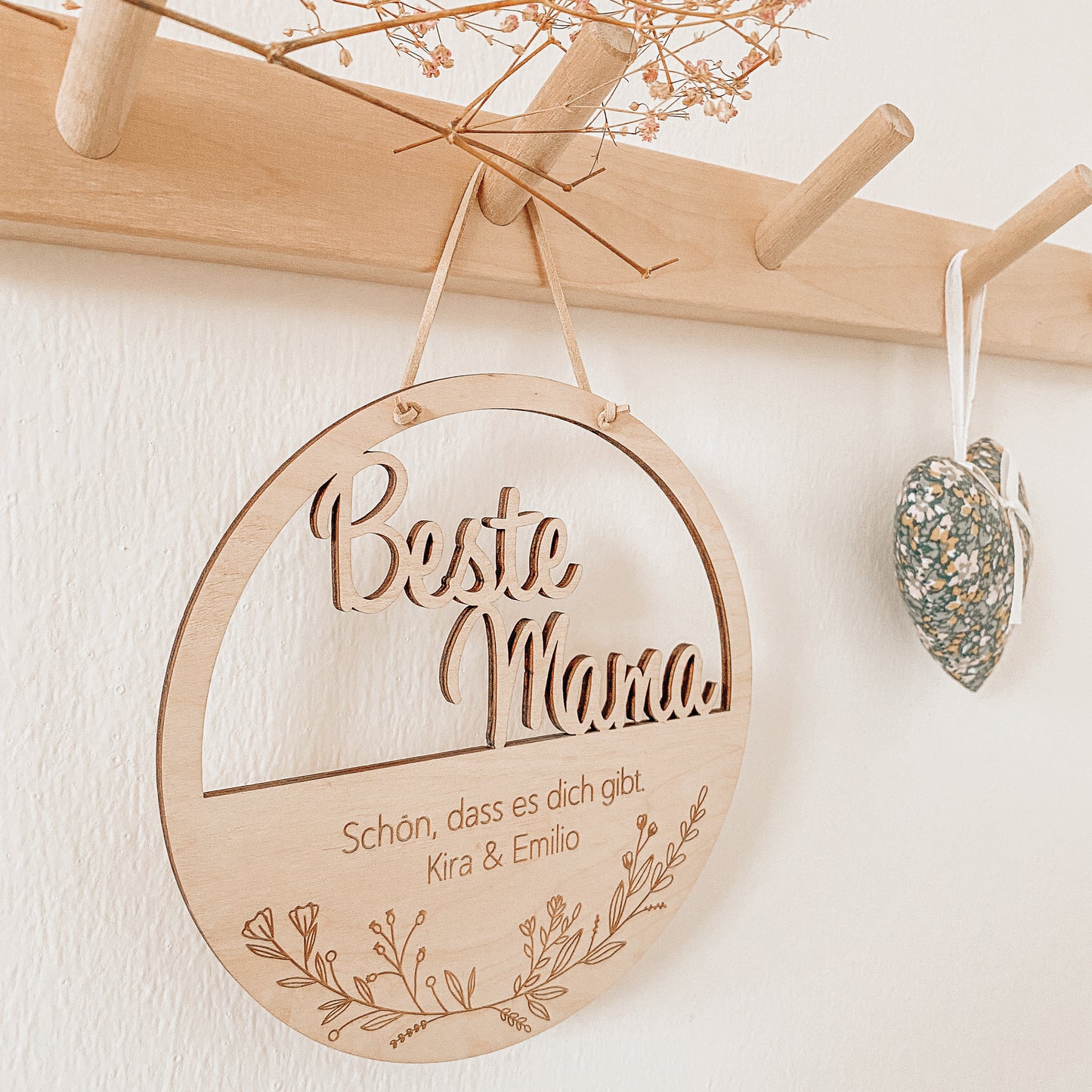 Beste Mama Geschenk für die Mama zu Weihnachten oder Geburtstag - personalisiert und aus Holz gefertigt