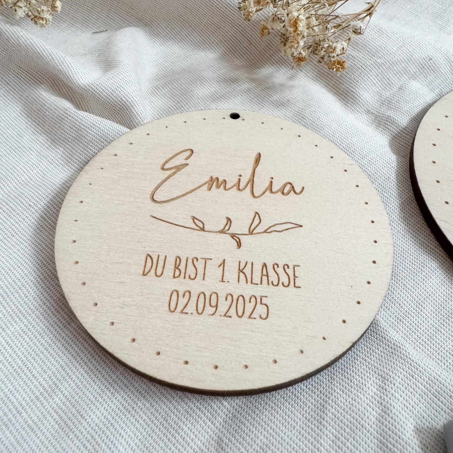 Personalisierter Schultüten-Anhänger aus Holz