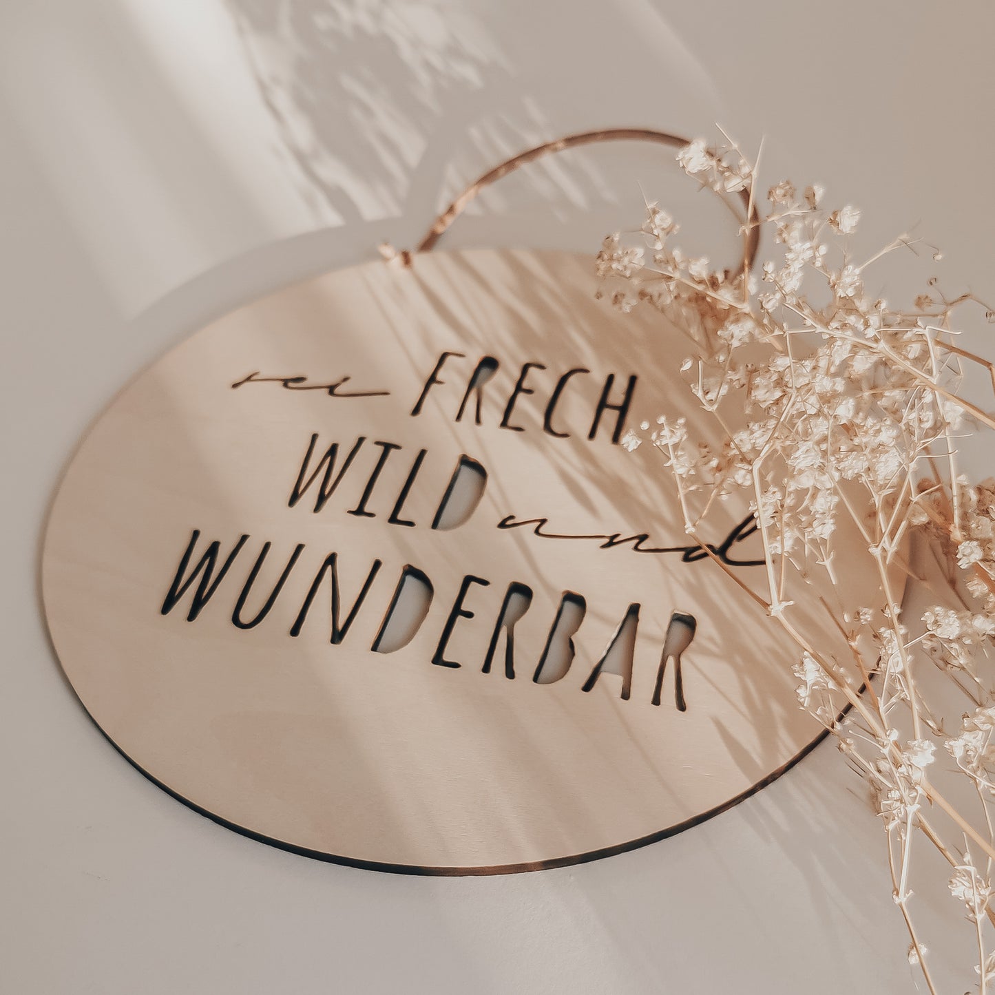 Holzschild frech, wild, wunderbar